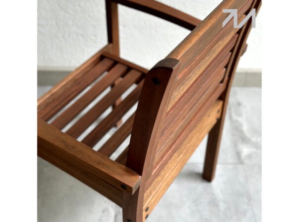 silla-madera-exterior