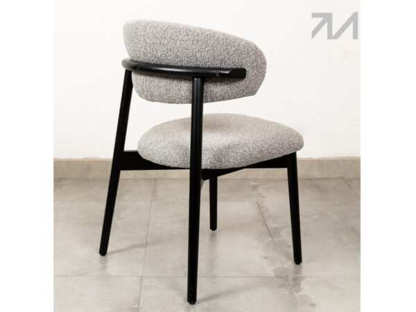 silla-madera-escritorio-elegante